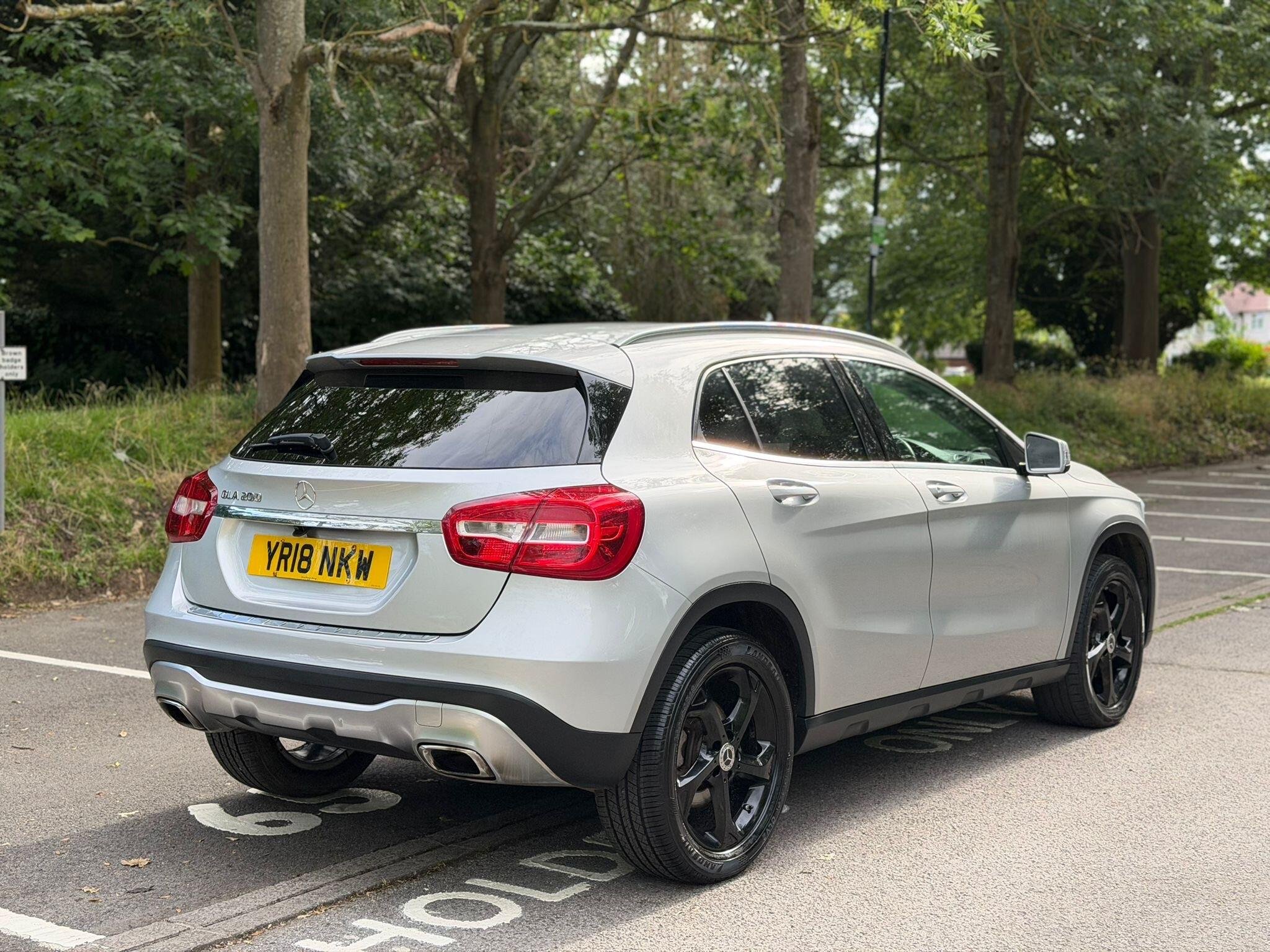 MERCEDES GLA 1.6 GLA200 SPORT EURO 6 S S 5DR FUEL TYPE PETROL TRANSMISSION...